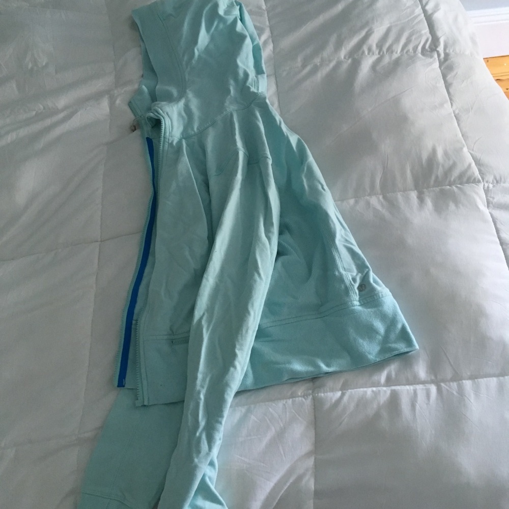 Lululemon scuba hoodie (size US 2)